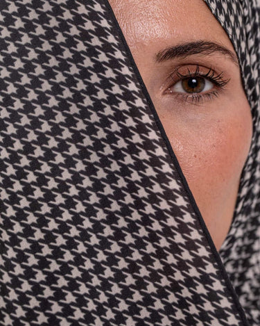 Hijab Infinity Pied - De - Poule - Élégance Classique & Moderne - Mimi Kiseki